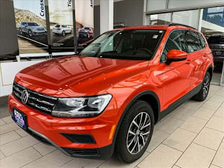 2019 Volkswagen Tiguan 2.0T SE 4Motion 3VV2B7AX6KM165589 2019 Volkswagen Tiguan 2.0T SE 4Motion