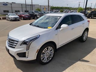 2017 Cadillac XT5 Premium Luxury 1GYKNERS7HZ310904 2017 Cadillac XT5 Premium Luxury