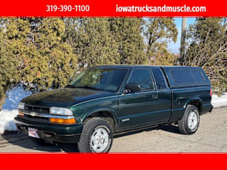 2003 Chevrolet S-10 1GCDT19X038142935 2003 Chevrolet S-10