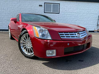 2005 Cadillac XLR Base 1G6YV34A855603283 2005 Cadillac XLR Base