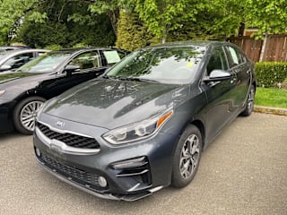2019 Kia Forte LXS 3KPF24AD8KE027521 2019 Kia Forte LXS