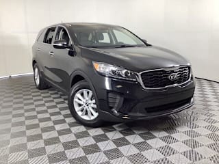 2019 Kia Sorento LX 5XYPG4A34KG573748 2019 Kia Sorento LX