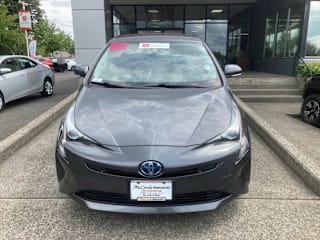 2018 Toyota Prius Two JTDKBRFU8J3598081 2018 Toyota Prius Two