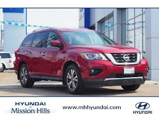 2018 Nissan Pathfinder SV 5N1DR2MN1JC631103 2018 Nissan Pathfinder SV