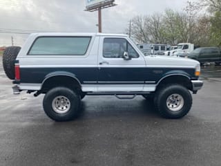 1995 Ford Bronco 1FMEU15N9SLA43026 1995 Ford Bronco