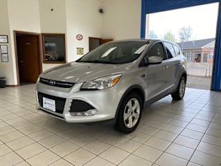 2016 Ford Escape SE 1FMCU9GX4GUB63404 2016 Ford Escape SE