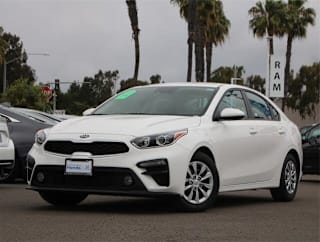 2020 Kia Forte FE 3KPF24AD1LE165564 2020 Kia Forte FE