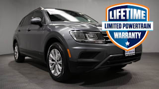 2018 Volkswagen Tiguan 3VV1B7AX8JM082367 2018 Volkswagen Tiguan