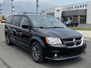 2017 Dodge Grand Caravan SXT 2C4RDGCG8HR690059 2017 Dodge Grand Caravan SXT
