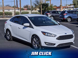 2018 Ford Focus SE 1FADP3FE8JL205427 2018 Ford Focus SE