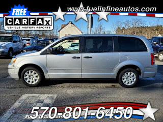 2008 Chrysler Town and Country LX 2A8HR44H68R841685 2008 Chrysler Town and Country LX
