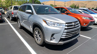2018 Toyota Highlander XLE 5TDJZRFH8JS557748 2018 Toyota Highlander XLE