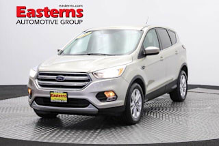 2017 Ford Escape SE 1FMCU9GD4HUC41607 2017 Ford Escape SE