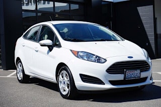 2015 Ford Fiesta SE 3FADP4BJ8FM124037 2015 Ford Fiesta SE