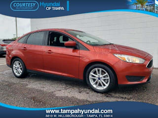 2018 Ford Focus SE 1FADP3FE7JL243067 2018 Ford Focus SE