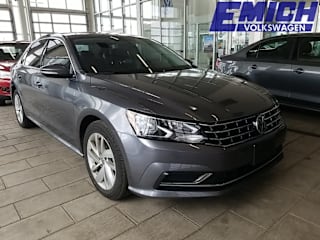 2018 Volkswagen Passat 1VWBA7A39JC000888 2018 Volkswagen Passat