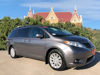 2011 Toyota Sienna XLE 7-Passenger 5TDDK3DC3BS017604 2011 Toyota Sienna XLE 7-Passenger