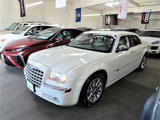 2008 Chrysler 300 C HEMI 2C3KA63H98H223210 2008 Chrysler 300 C HEMI