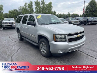 2011 Chevrolet Suburban LT 1500 1GNSKJE34BR351432 2011 Chevrolet Suburban LT 1500