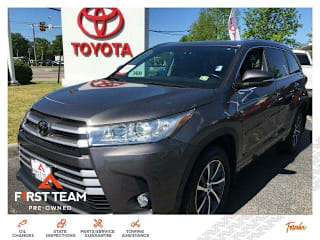 2018 Toyota Highlander XLE 5TDJZRFH2JS497899 2018 Toyota Highlander XLE