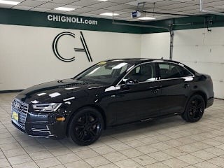2018 Audi A4 WAUENAF43JN008330 2018 Audi A4