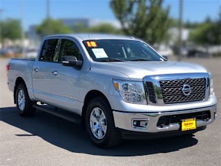 2018 Nissan Titan SV 1N6AA1EJ4JN501032 2018 Nissan Titan SV