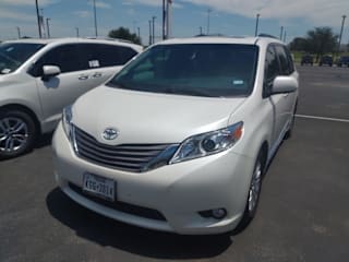 2017 Toyota Sienna XLE Premium 8-Passenger 5TDYZ3DC9HS891915 2017 Toyota Sienna XLE Premium 8-Passenger
