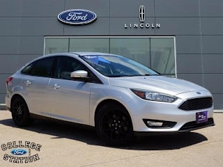 2016 Ford Focus SE 1FADP3F29GL290728 2016 Ford Focus SE