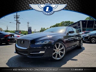 2017 Jaguar XJL Portfolio SAJWA2G74H8W09855 2017 Jaguar XJL Portfolio