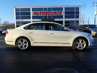 2015 Volkswagen Passat 1VWCV7A30FC057593 2015 Volkswagen Passat