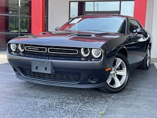 2017 Dodge Challenger SXT 2C3CDZAG3HH573276 2017 Dodge Challenger SXT