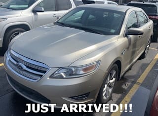 2010 Ford Taurus 1FAHP2EW4AG140235 2010 Ford Taurus