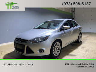 2012 Ford Focus Titanium 1FAHP3J23CL472590 2012 Ford Focus Titanium