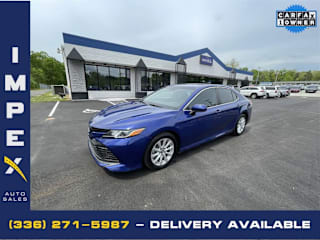 2018 Toyota Camry LE 4T1B11HK9JU543399 2018 Toyota Camry LE