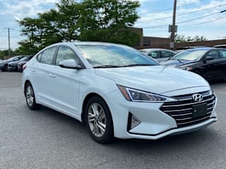 2019 Hyundai Elantra SEL 5NPD84LF6KH477362 2019 Hyundai Elantra SEL
