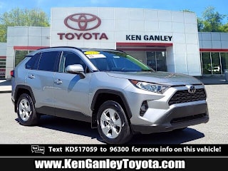 2019 Toyota RAV4 XLE JTMP1RFVXKD517059 2019 Toyota RAV4 XLE