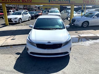 2017 Kia Forte 3KPFK4A76HE044496 2017 Kia Forte