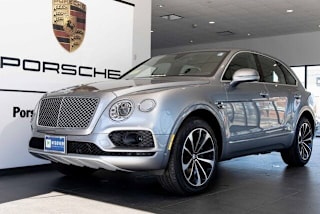 2018 Bentley Bentayga SJAAC2ZV8JC019029 2018 Bentley Bentayga