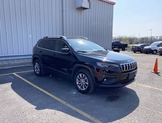 2019 Jeep Cherokee Latitude Plus 1C4PJMLB1KD310461 2019 Jeep Cherokee Latitude Plus