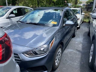 2019 Hyundai Accent SE 3KPC24A35KE072006 2019 Hyundai Accent SE