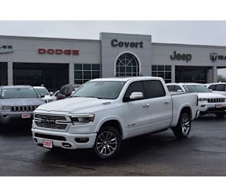 2021 Ram Pickup 1500 Laramie 1C6RREJT3MN592755 2021 Ram Pickup 1500 Laramie