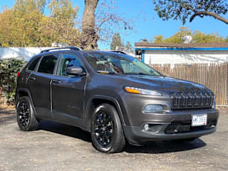 2014 Jeep Cherokee 1C4PJMCB5EW294631 2014 Jeep Cherokee