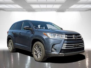 2018 Toyota Highlander XLE 5TDJZRFH5JS836185 2018 Toyota Highlander XLE