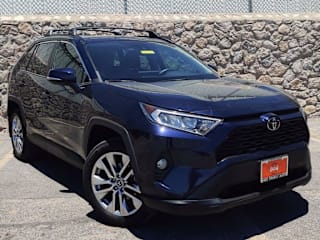 2019 Toyota RAV4 XLE Premium 2T3C1RFV1KW025263 2019 Toyota RAV4 XLE Premium