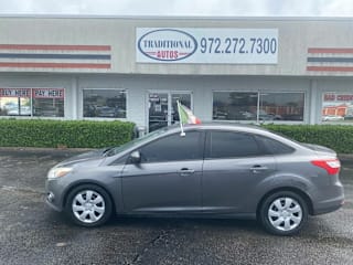 2012 Ford Focus SE 1FAHP3F28CL320734 2012 Ford Focus SE