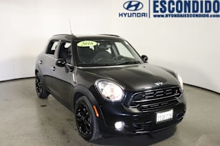2016 MINI Countryman Cooper S WMWZC3C50GWT08815 2016 MINI Countryman Cooper S
