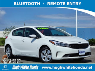2017 Kia Forte5 LX KNAFK5A80H5673145 2017 Kia Forte5 LX