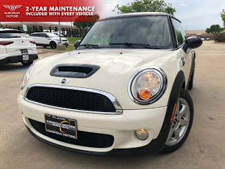 2010 MINI Cooper S WMWMF7C50ATZ34513 2010 MINI Cooper S