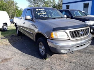 2002 Ford F-150 Lariat 1FTRX18LX2NA57707 2002 Ford F-150 Lariat