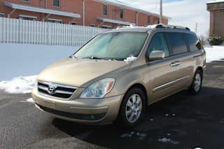 2007 Hyundai Entourage KNDMC233276027153 2007 Hyundai Entourage